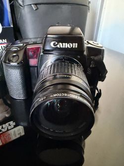 Canon EOS ELAN 35mm film camera