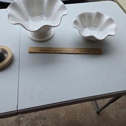 2 Decorative Bowls