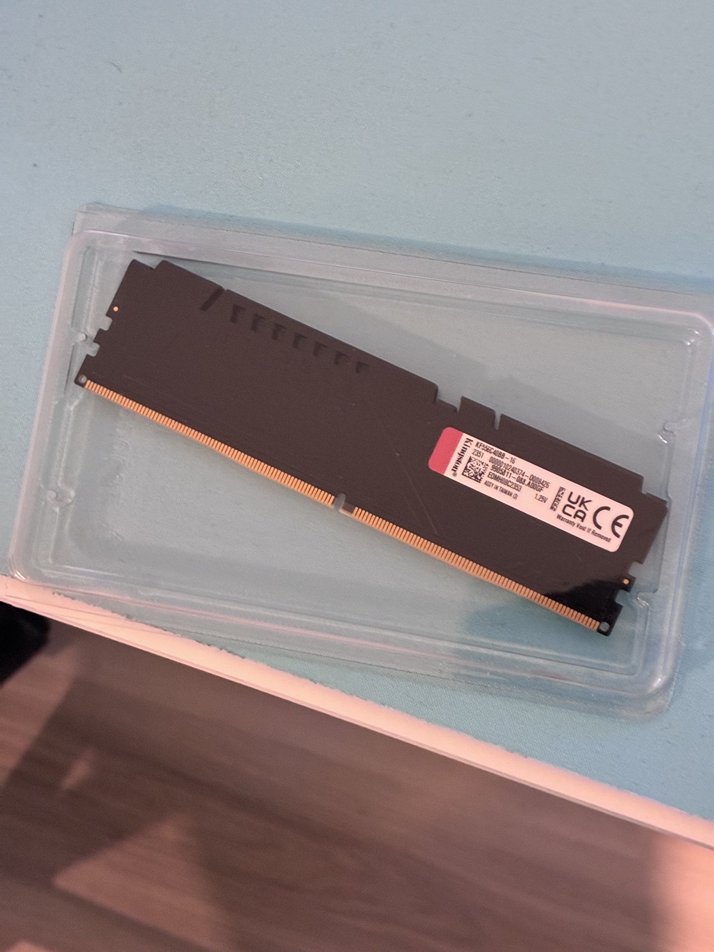 16GB DDR5 5600 Memory Stick