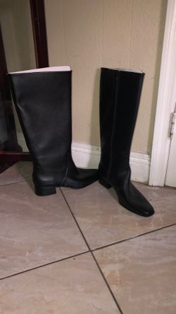 Size 11 Ladies Boots. Never Worn. All Man Made Material