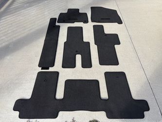 2026 KIA Carnival Floor Mats