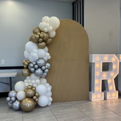 Ribbed Arch & Balloon Rnta.l
