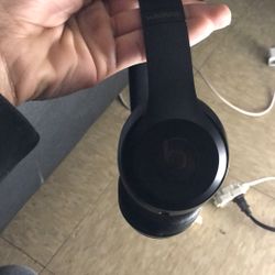 Beats Solo 3 Looking For Trades To