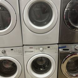 Whirlpool Frontload Washer Dryer 