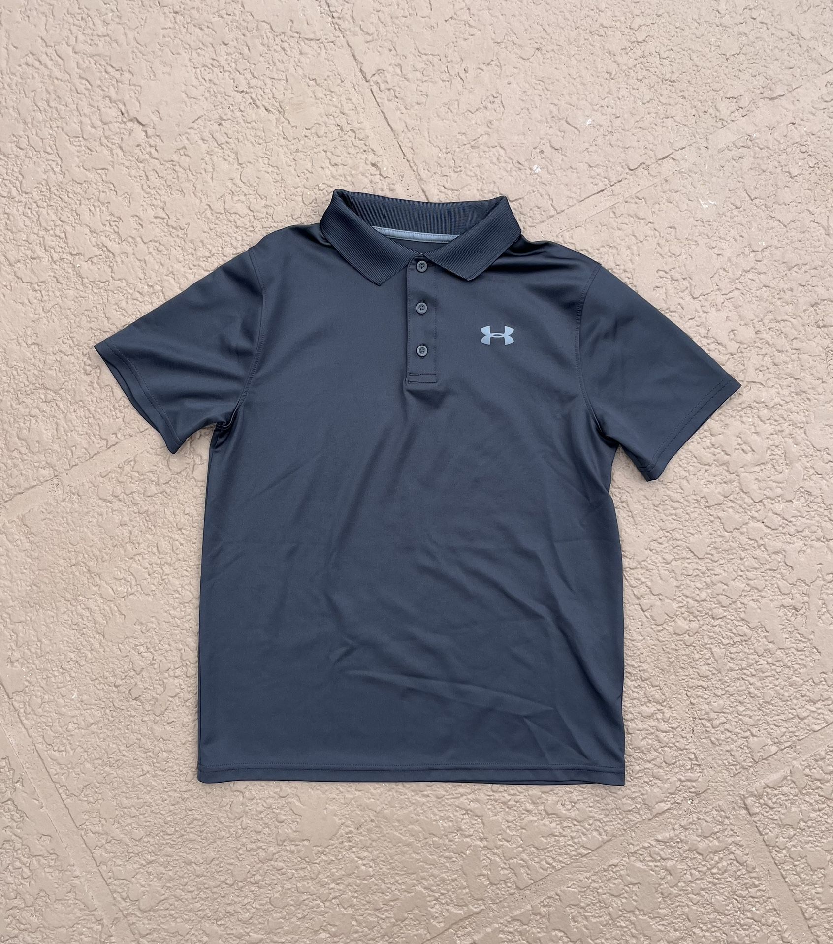 Like new kid’s Under Armour Matchplay Polo shirt, black, size youth XL