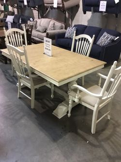 White-Washed 5 Piece Dining Table Set With Real Wood Top