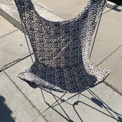 Study Frame Butterfly Collaspable Chair with Leopard Seat