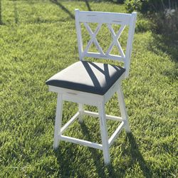  2 Barstools Swivel Chairs (description)