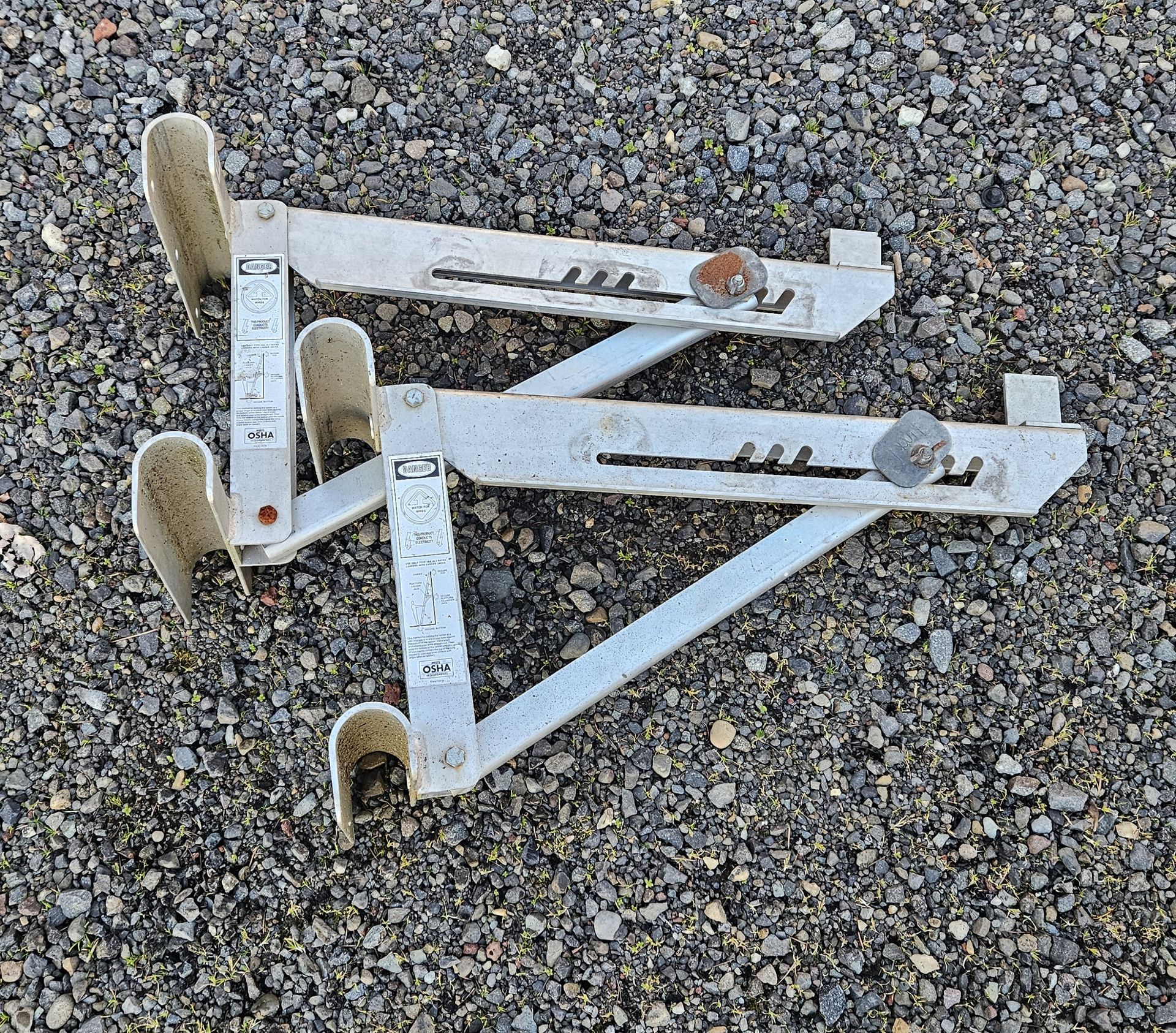ladder Jacks-pair