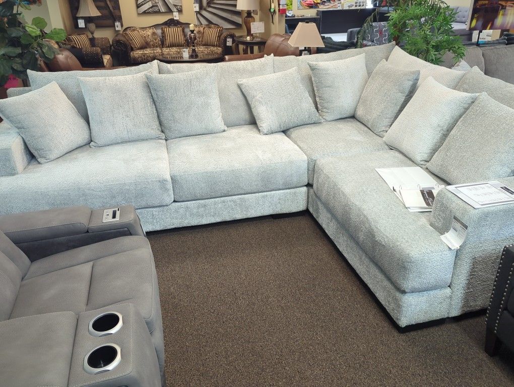 DEEP SEAT SECTIONAL SUPER COMFY