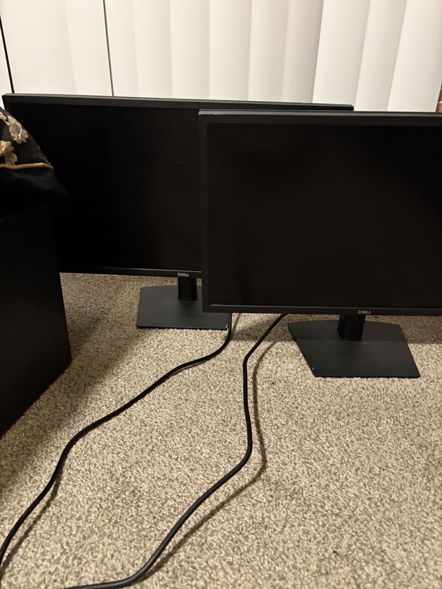 2 27” Dell Monitors 