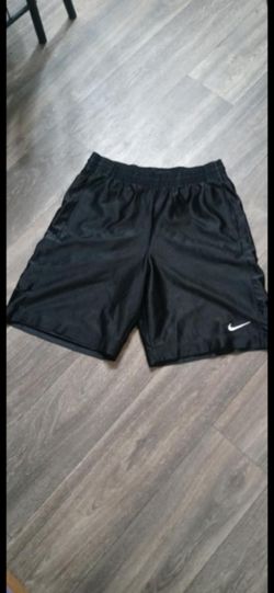 Nike men's basketball shorts size S pickup 3-11 pm rainbow/charleston cash only read description