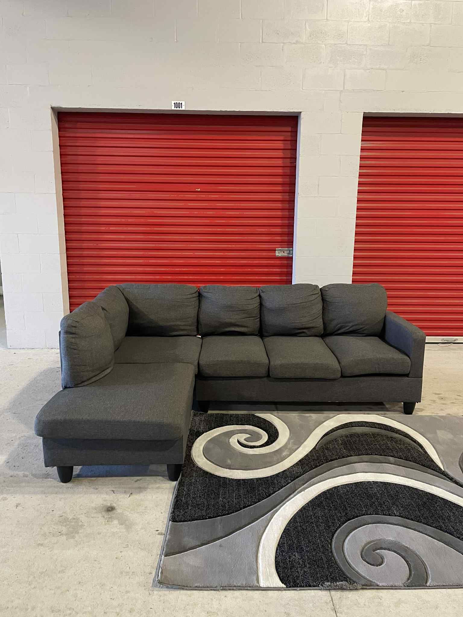 Sectional Couch CAN DELIVER🚚