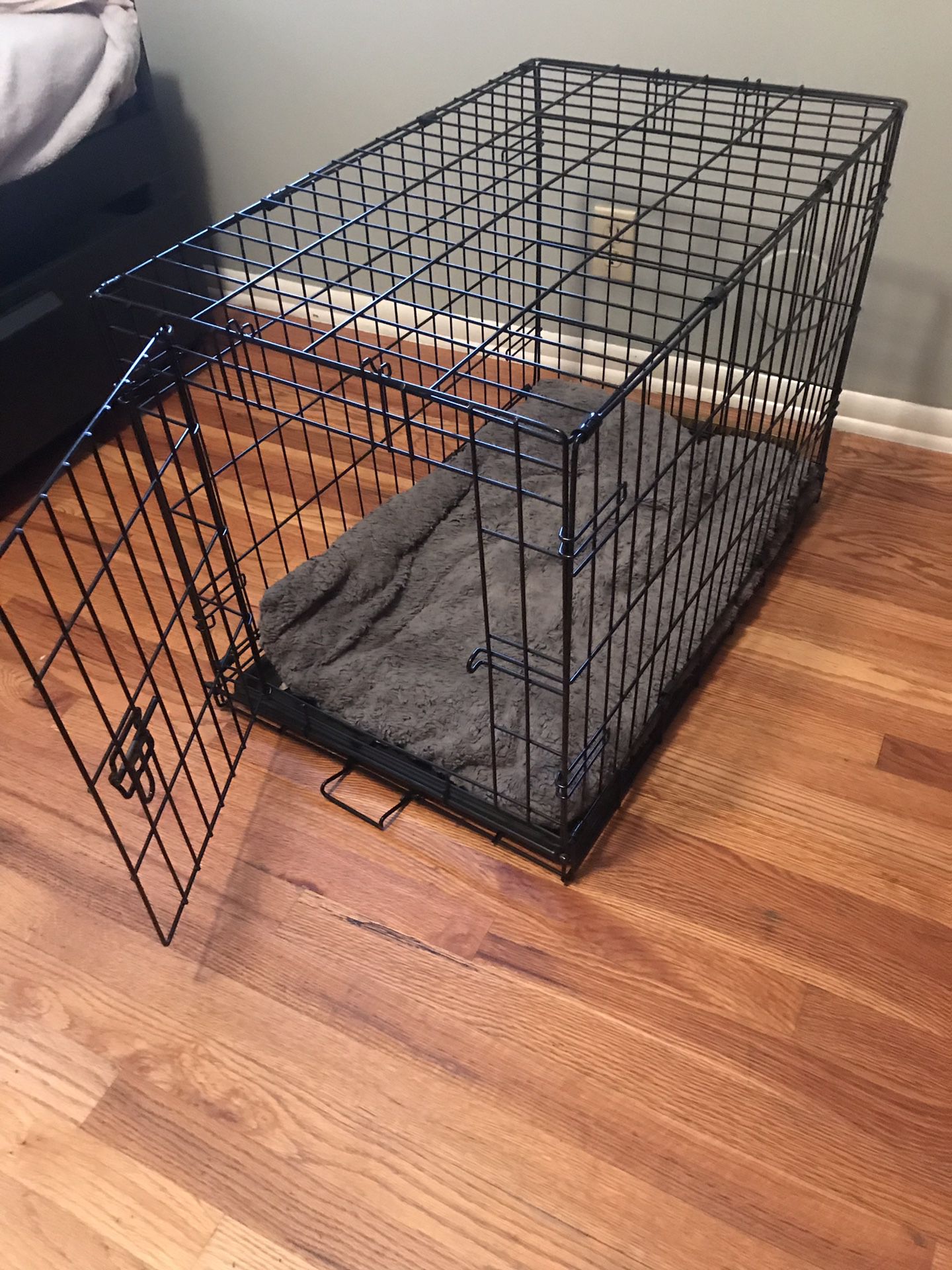 30” folding metal dog crate with cushion