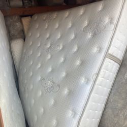 King Mattress!!! $75