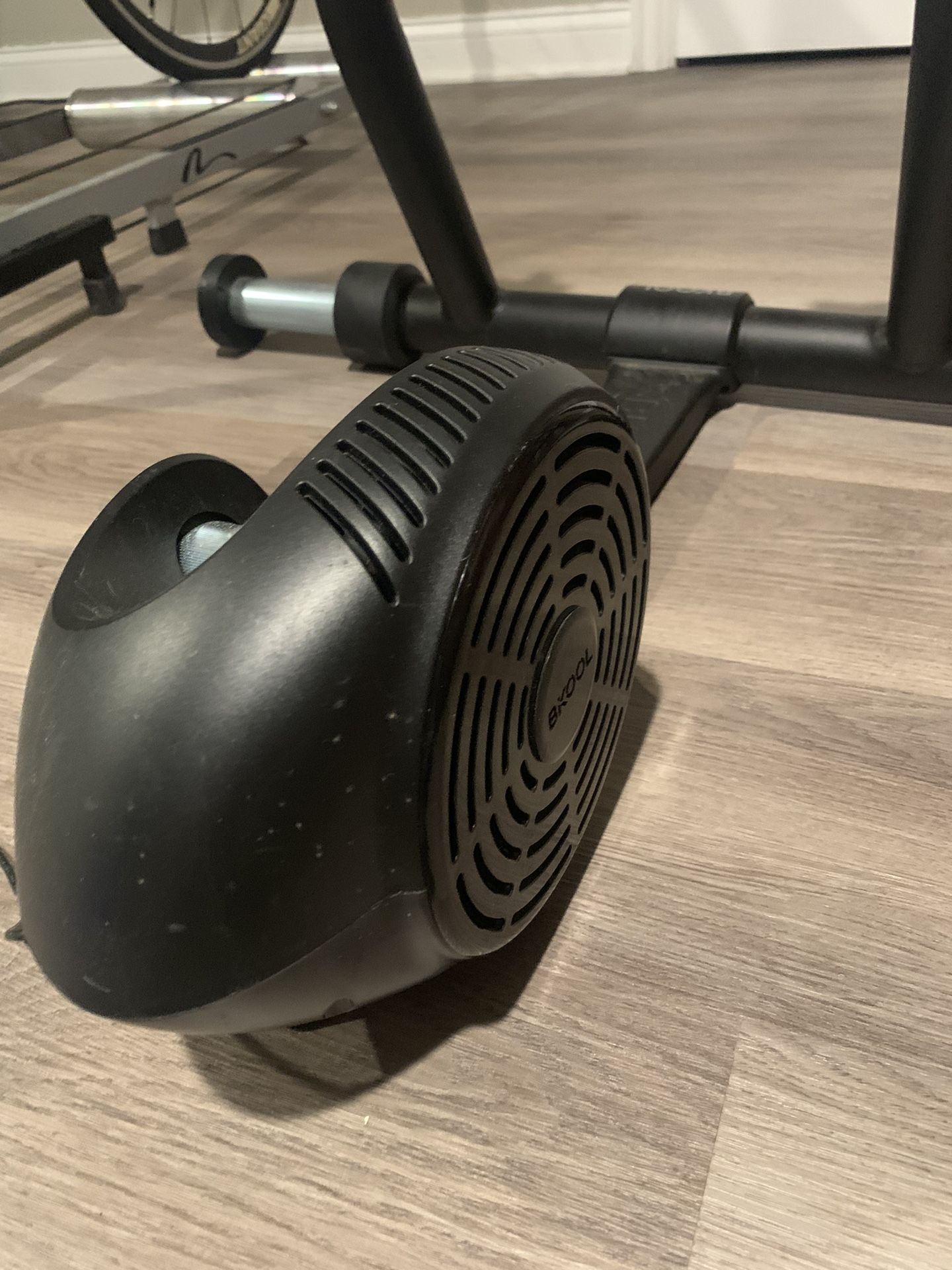 Bkool Connect Sport Smart Turbo Trainer
