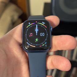 Apple Watch Series 7