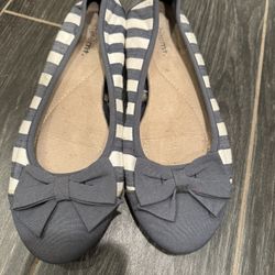 Shoes Flats White Mt. Size 9 