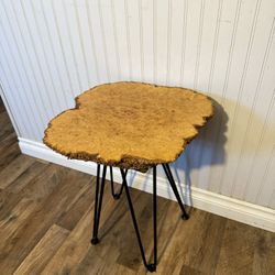 Beautiful Burl Wood Side Table