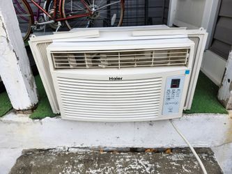 Haier Air Conditioner 8000btu