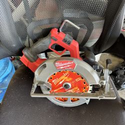Milwuakee Circular Saw 7-1/4
