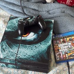 PS4