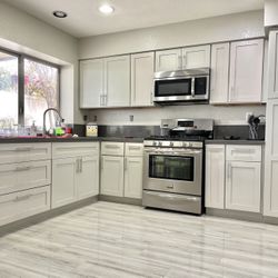 Kitchen Cabinets 