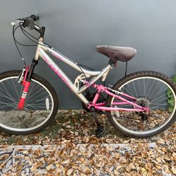 24" Trail Runner 18 speed Mountain Bike