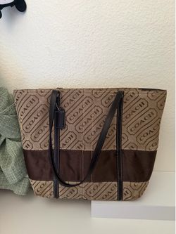 Tote bag