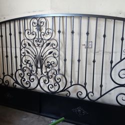 Preciosa Puerta .Porton / Very Beautiful Elegant Door .Gate