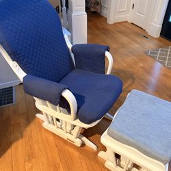 Rocking Chair Glider And Ottaman 