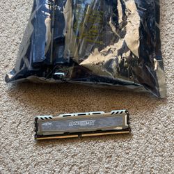 (28) Crucial Ballistix Sport 8GB DDR4 2400MHz PC4-19200 288-Pin DIMM OEM Desktop Memory BLS8G4D240FSB