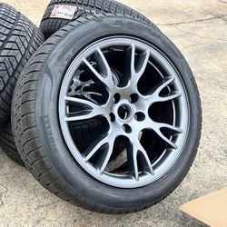 RENO DELIVERY (4) 2024 Tesla Model S wheels 19” Tempest Winter Pirelli tires SENSORS STAGGERED 