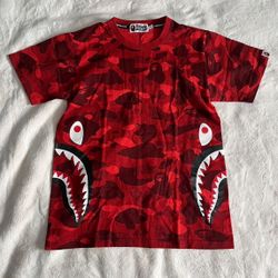 BAPE sleeve shark red camo T-shirt A Bathing Ape m