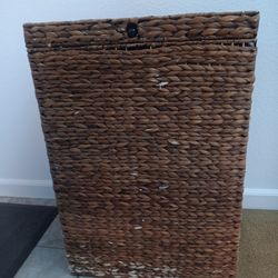 XL Seagrass Laundry Hamper