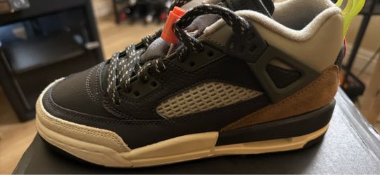 Nike Air Jordan Spizike Low-Top Sneakers
