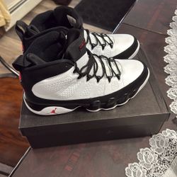 Air Jordan 9 Retro (2016)