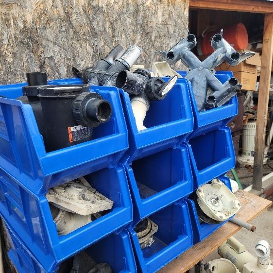 Lots Of Pool Parts.