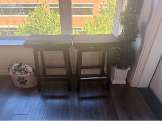 Counter stools