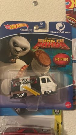 Hot Wheels Kung Fu Panda Po Ping Character Car