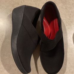 Crocs Comfort Black Shoes 