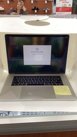 Apple MacBook Pro