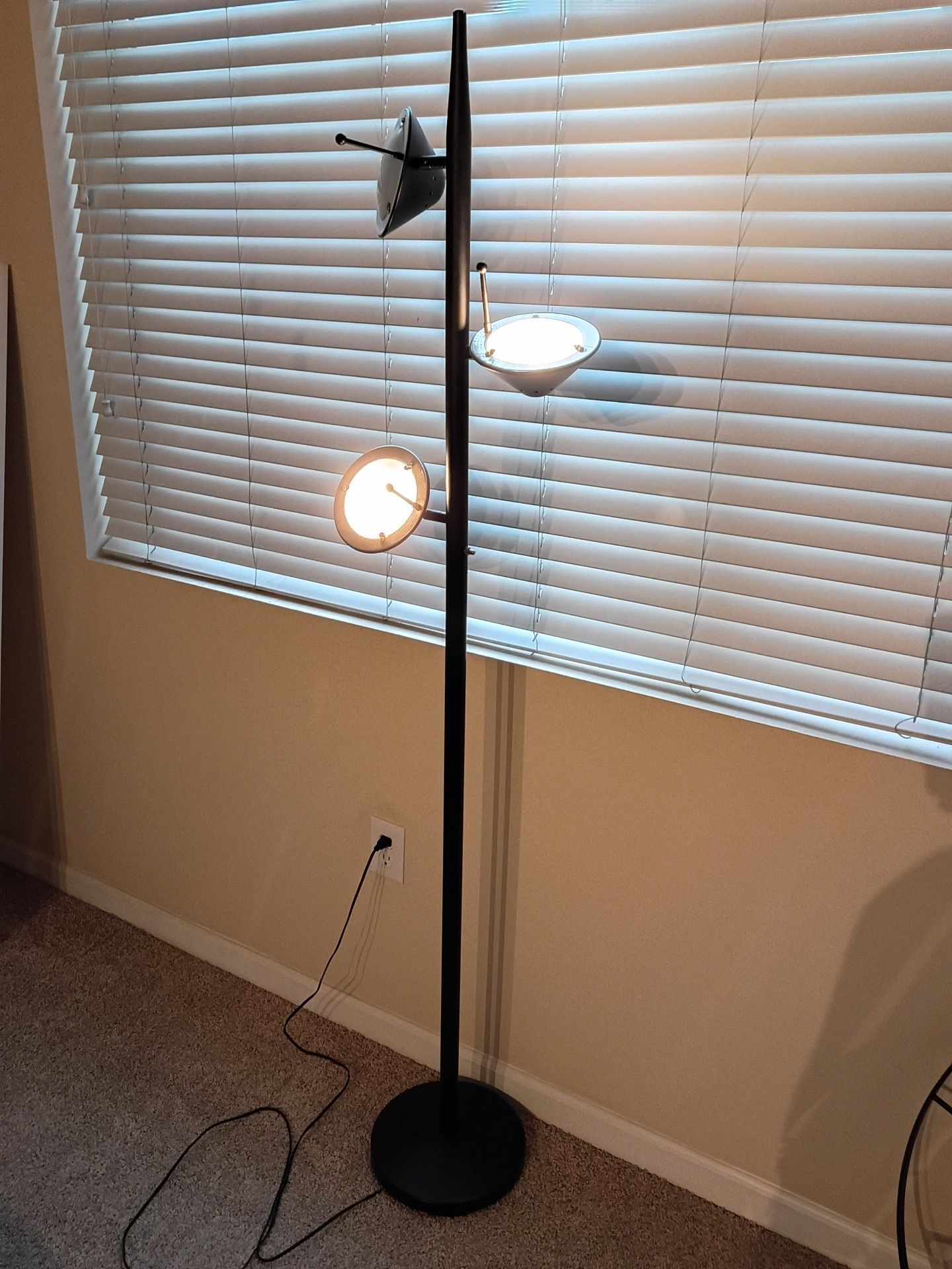 Designer Floor Lamp w/ 100 W Type J Bulbs, 120V (1 Bulb to be Replaced), 71"H, 8"W