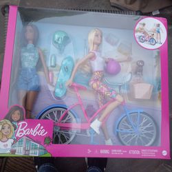 Barbie Outdoor Bike Playset Bundle 2 Dolls