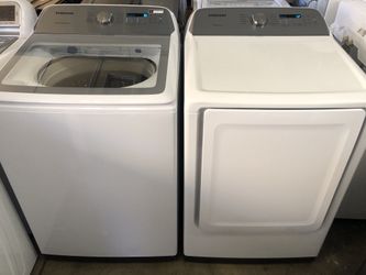 Samsung Washer and Gas Dryer Set