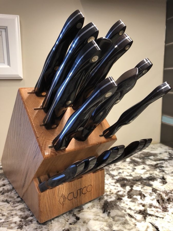 8 Piece Sabatier German Knife Set And Block for Sale in Bend, OR - OfferUp