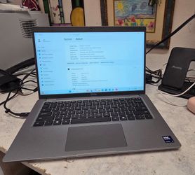 Dell latitude 5450 i5 12 gen 16Ram 256SSD camera wifi win 11-office good battery and charger