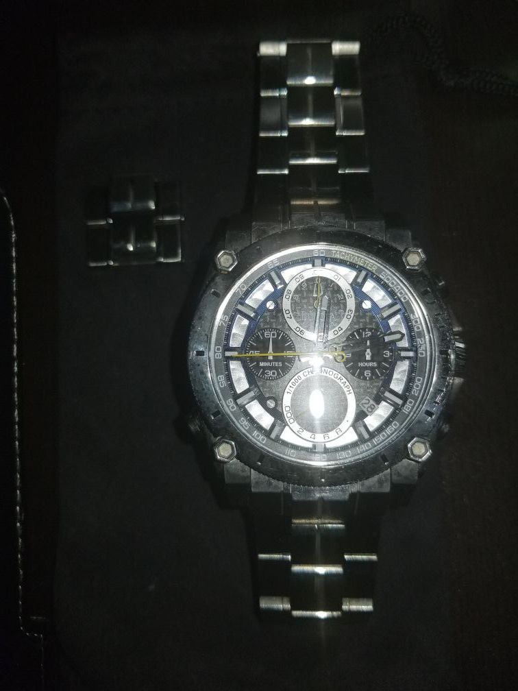 Bulova Precisionist 96B175 Mens Watch Authentic