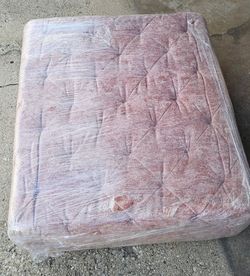 Pink ottoman