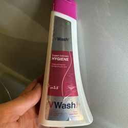 Free V Wash Women’s Sanitary Product 